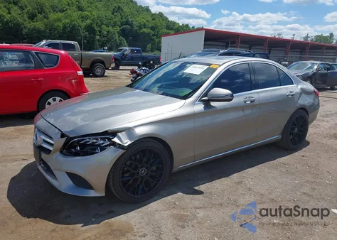 2020 Mercedes-Benz C 300 из США, поврежденный, VIN 55SWF8DB3LU324339